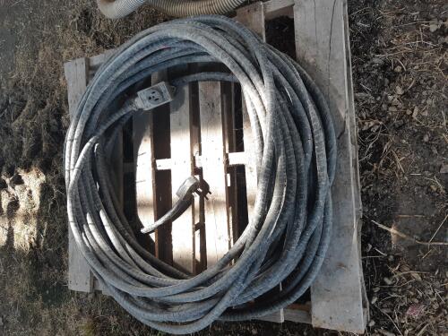 approx 200' 8/3 Extension Cord w/ 5 amp ends