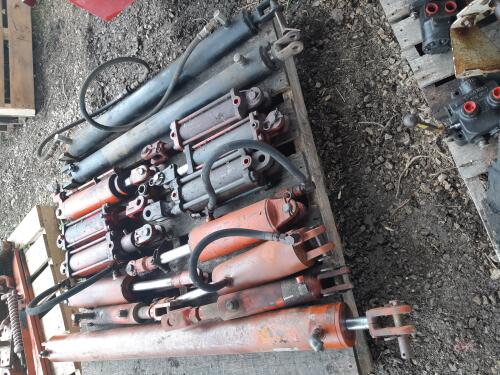 Hydraulic Cylinders