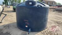 1250-gal Black tank, F243