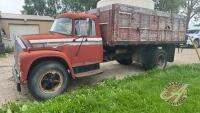 1963 IH Loadstar 1600 s/a Truck, 085,086 showing, Vin# CW34090E8, Owner: Richard H English, Seller: Fraser Auction____________________