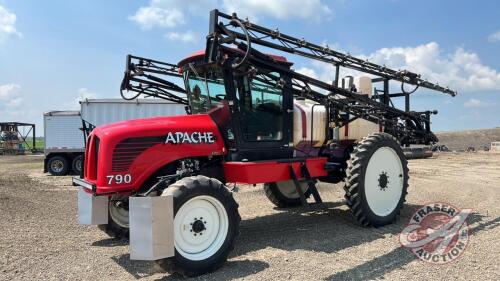 Apache 790 Sprayer w/ 90ft Booms, 1930 hours showing, s/n 999-1865