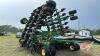 43ft JD 1895 Air Disc Drill w/ 430 Bushel JD 1910 Triple Compartment Air Cart, Drill s/n 1A8195XJEH755253, Cart s/n 1A81910HJEG755614 - 9