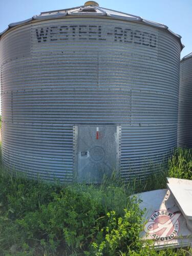 3300 Bushel Westeel Rosco Flat Bottom Bin on Cement