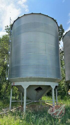 Bin #7 - Approx 2200 Bushel Westeel Rosco Bin on Peloquin Hopper Cone, 3hp 1ph Grain Guard aeration fan