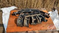 Trailer Axle Mounting Brackets & Springs, H46