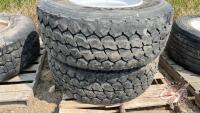 Used Hankook 385/65R22.5 on Rim, H46