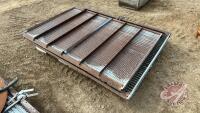 N6 Gleaner Top and Bottom Sieves, H74