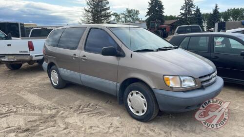 1999 Toyota Sienna CE, H207, 246,551kms, VIN# 4T3ZF19C4XU116896 Owner: Wayne H Braun, Seller: Fraser Auction ________________________ ***Keys, TOD & Manual in office Trailer***