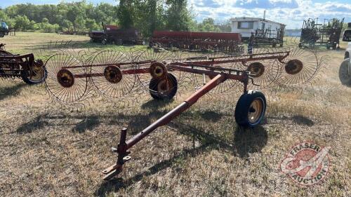 MF 6 wheel Hay Rake