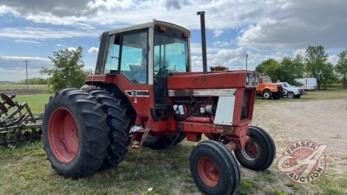 IH 1086 2WD tractor, 146 hp, 5243 hrs showing, s/n U36211