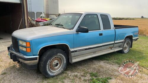 1994 GMC 2500 Sierra SLE 4x4 Extended Cab w/ 6.5ft Box, 307,342 showing, VIN#2GTFK29S6S1539640, NOT RUNNING, PARTS ONLY, Owner: Neil M Norrie, Seller: Fraser Auction______________________