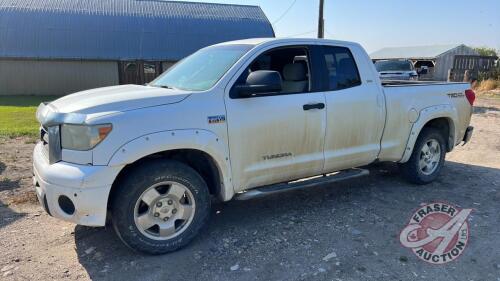 2007 Toyota Tundra SR5 pickup truck, 474,544 showing, VIN #5TFBV54127X025736, Owner: Mark O'Connor, Seller: Fraser Auction __________________