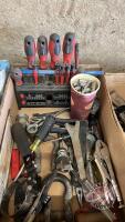 Screw drivers, fitter wrenches, cylinder honing tool