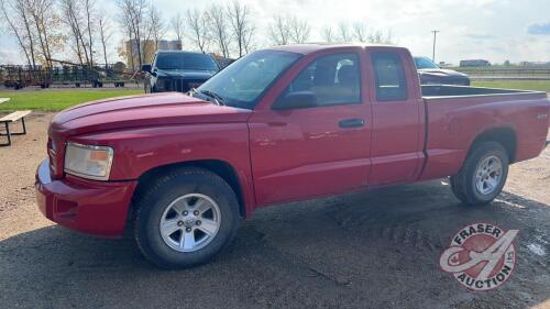 2008 Dodge Dakota SXT 4x4 Ext cab, 274,562 showing, J49 VIN #1D7HW32K58S580143 Owner: Lonnie D Studer, Seller: Fraser Auction _________________________*KEY* TOD J49