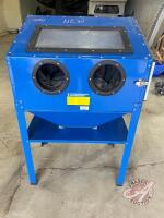 NEW Power Fist floor model sandblasting cabinet J61