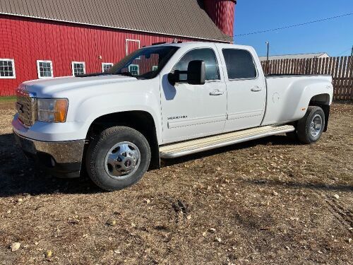 *2011 GMC Sierra 3500 1-Ton Dually 4x4, VIN# 1GT424C86BF256504, Owner: Gervin Stock Farms Seller: Fraser Auction _________ ***TOD, SAFETIED, KEYS***