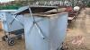 Hopper bottom feed cart (B) J45 - 3