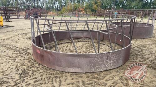 Hay Saver skirted round bale feed ring J82