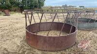 skirted round bale feed ring J82