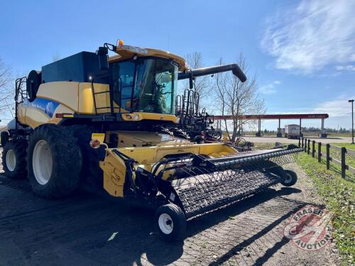 NH CR9070 Combine J101 s/n Y9G113008