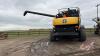 NH CR9070 Combine J101 s/n Y9G113008 - 5