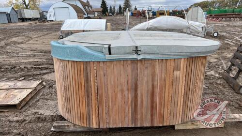 Hot Tub (needs seals) J106