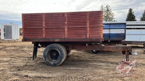 10' x 7' grain box trailer with hoist J138 (Red) Owner: Robert G Deleau Seller: Fraser Auction _________________________________