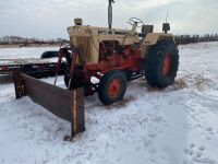 *Case 830 gas 2WD Tractor