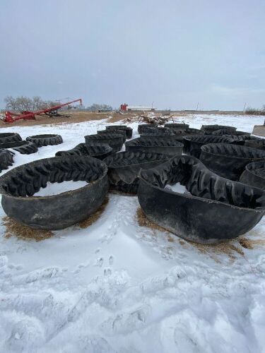 Silage tire feeder