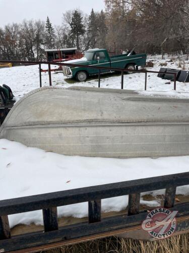 12' Aluminum boat with 4hp Johnson engine