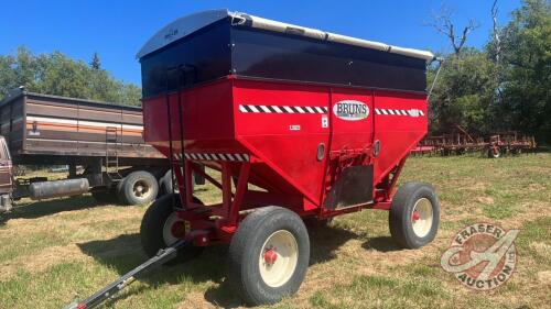 Bruns 400 Gravity Wagon on Martin Trailblazer 4212 4-Wheel Wagon