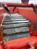 NH 195 tandem axle manure spreader - 5