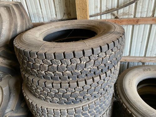 11R22.5 truck tires (M726EL)