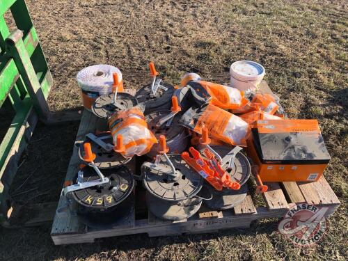 K59, Lot of Electric Fencing Items (Pallet C)