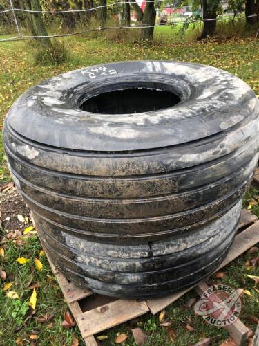 K44, USED 16.5L-16.1SL American Farmer Implement tire (C)