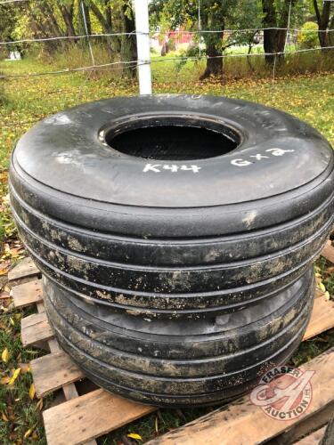 K44, USED 16.5L-16.1 Firestone Implement tire (G)