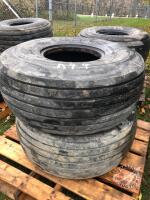 K44, USED 16.5L-16.1SL Titan Implement tire (I)