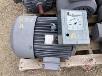 K34, 10hp 3ph Electric Motor & Humidity Control (Unit A)