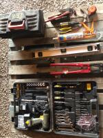 K37, Assorted Tools