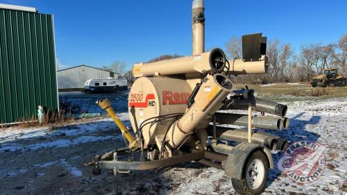 REM 2500 HD Grain Vac, 205 Hrs Showing, S/N RM-2500-9645