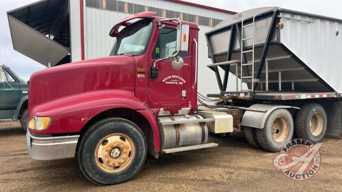 2003 IH 9200i Day Cab highway Truck 999,495 Showing VIN: 2HSCEAXR83C052909,***SAFETIED***OWNER: SELLER: Kevin W Routledge, FRASER AUCTION______________