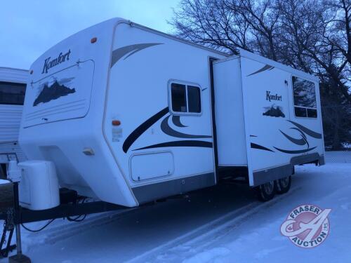 K96, 2009 Komfort 25.5' Bumper Hitch Camper, VIN: 1K52KTL2492034793, Owner: Philip M Beaudry, Seller: Fraser Auction___________________, ***Keys & TOD in Office Trailer***