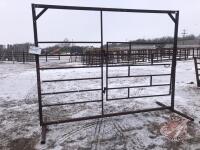 K94, 9' 9" Freestanding Panel w/ 5' Gate