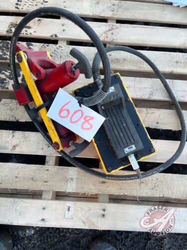 Air operated hyd bead breaker with power pack like new