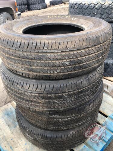 K144, New P255/70R17 "99% TAKEOFF" Bridgestone Dueler H/T Tire (U)