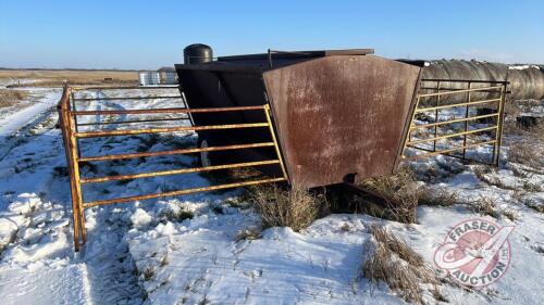 Approx 125-Bus Cypress Ind Creep Feeder on Wheels w/ Panels