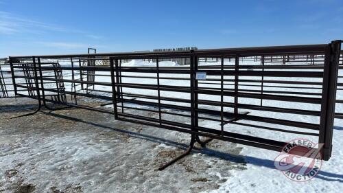 30&rsquo; freestanding panel with 12&rsquo; 360 hinge gate