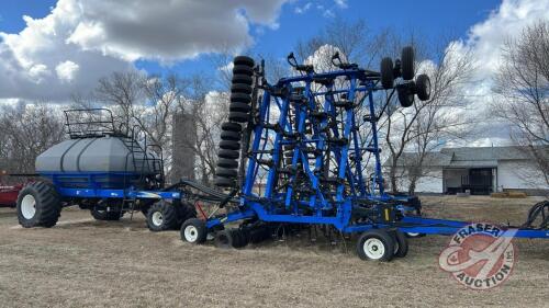 45' NH Flexi-Coil P2050 Air Drill w/ NH Flexi-Coil P1050 Air Cart, Drill S/N YAS003402, Cart S/N YAS015781