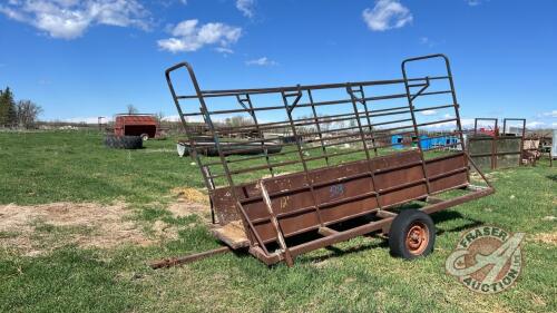 12&rsquo; Loading Chute on Wheels with Panel Racks