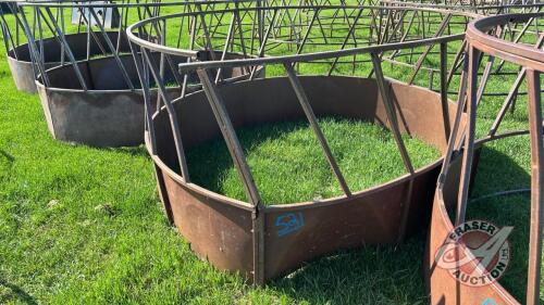 Skirted Round Bale Feed Ring “needs a bar welded”